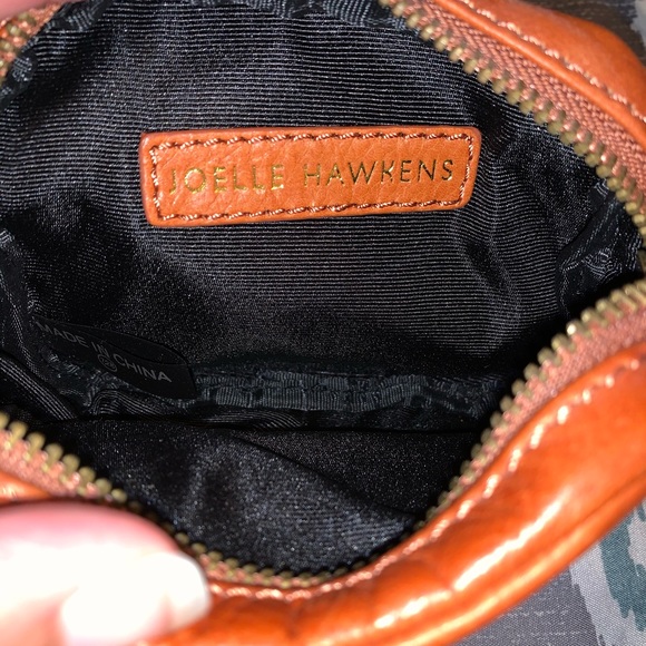 Brown leather bag with studs - Picture 3 of 3